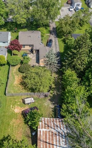 566 E 10th Street, Marysville, OH 43040