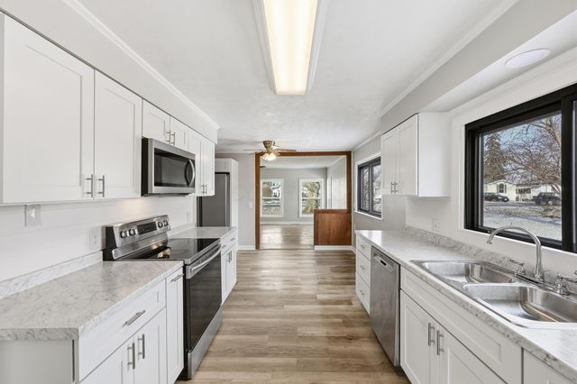 566 E 10th Street, Marysville, OH 43040