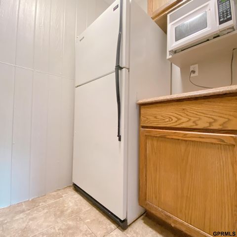 4815 Ames Avenue, Omaha, NE 68104