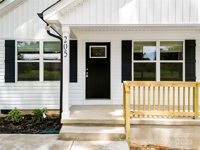 205 S Slack Street, Albemarle, NC 28001