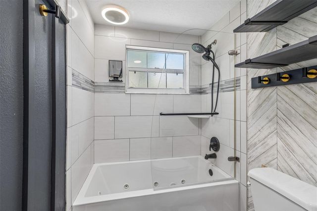 4528 W WOODMERE ROAD, Tampa, FL 33609