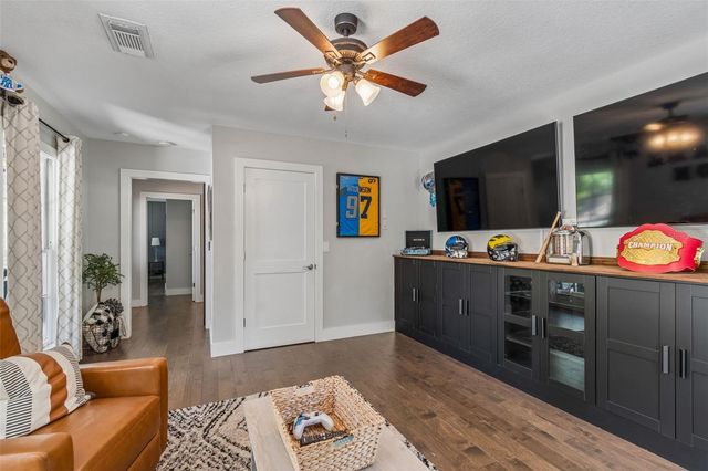 4528 W WOODMERE ROAD, Tampa, FL 33609