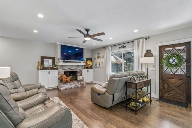 4528 W WOODMERE ROAD, Tampa, FL 33609