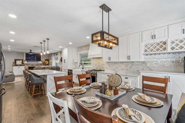 4528 W WOODMERE ROAD, Tampa, FL 33609