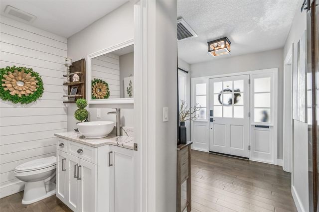 4528 W WOODMERE ROAD, Tampa, FL 33609