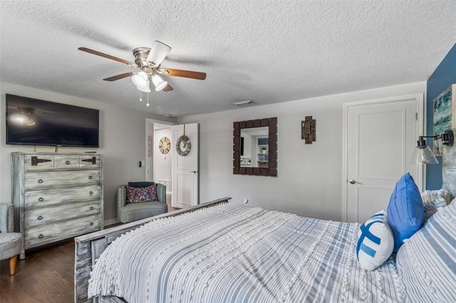 4528 W WOODMERE ROAD, Tampa, FL 33609