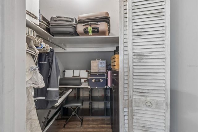 4528 W WOODMERE ROAD, Tampa, FL 33609