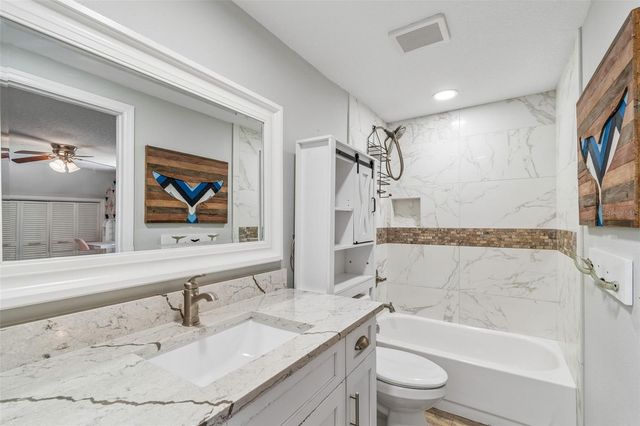 4528 W WOODMERE ROAD, Tampa, FL 33609