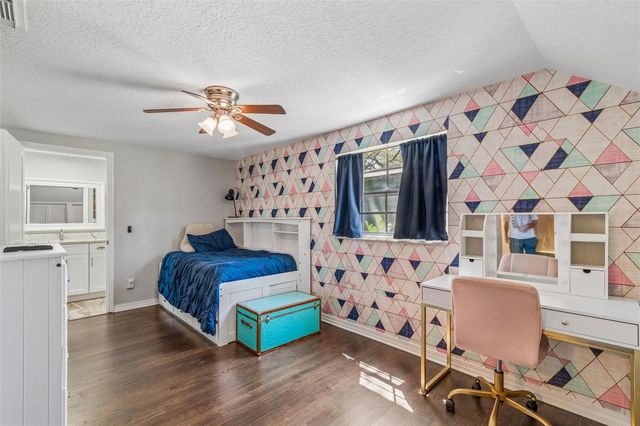 4528 W WOODMERE ROAD, Tampa, FL 33609