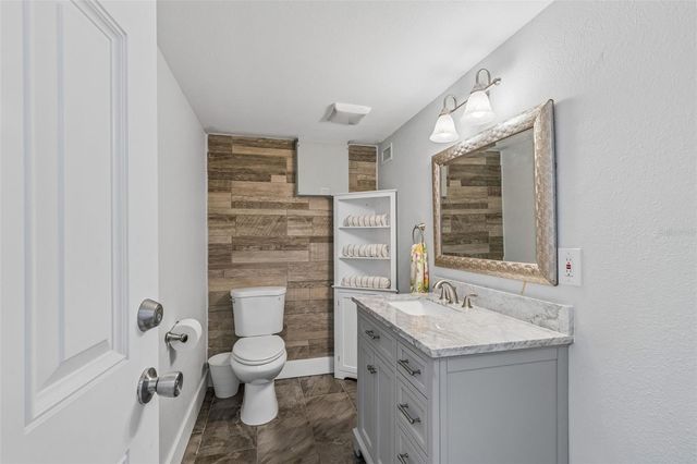 4528 W WOODMERE ROAD, Tampa, FL 33609