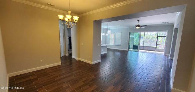3173 MONTILLA Drive, Jacksonville, FL 32246