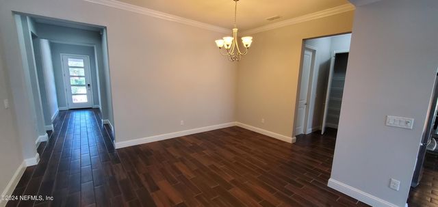 3173 MONTILLA Drive, Jacksonville, FL 32246
