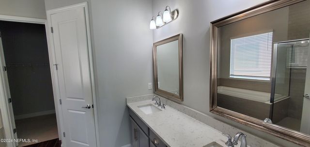 3173 MONTILLA Drive, Jacksonville, FL 32246