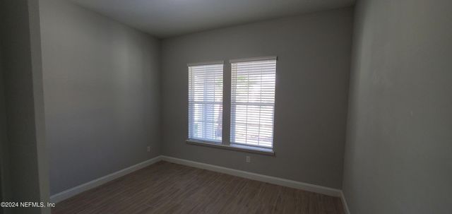 3173 MONTILLA Drive, Jacksonville, FL 32246