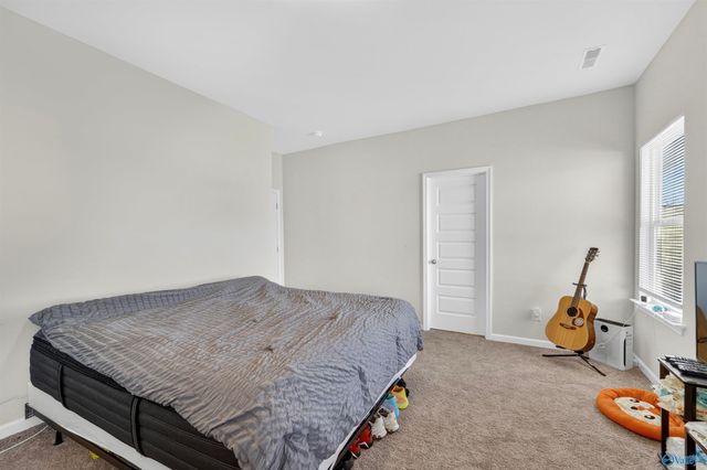 212 Bent Creek Lane, New Market, AL 35761