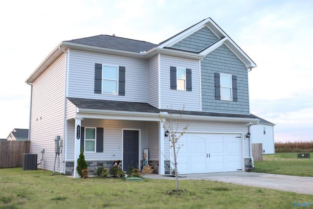 212 Bent Creek Lane, New Market, AL 35761