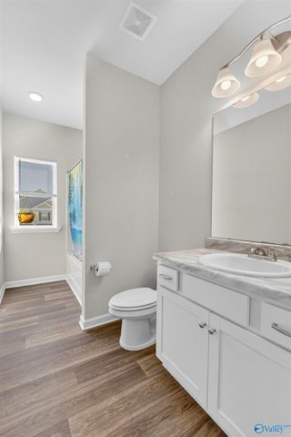 212 Bent Creek Lane, New Market, AL 35761