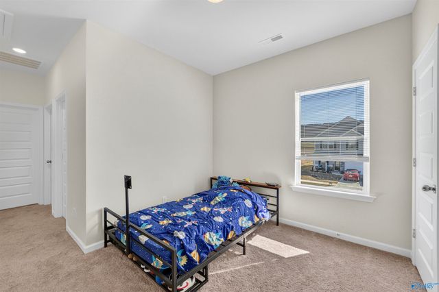 212 Bent Creek Lane, New Market, AL 35761