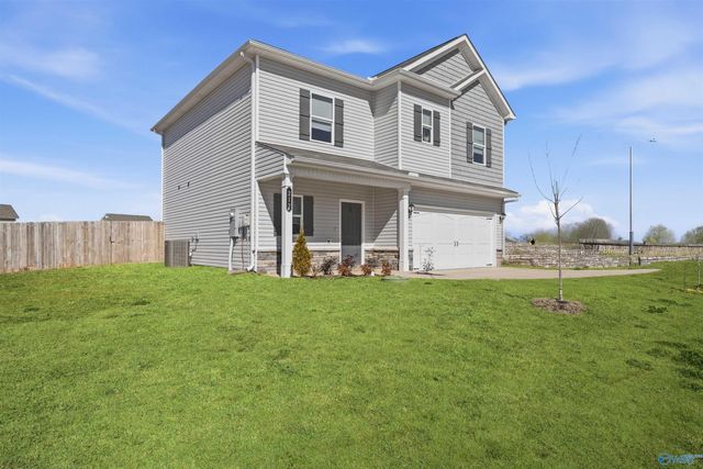 212 Bent Creek Lane, New Market, AL 35761