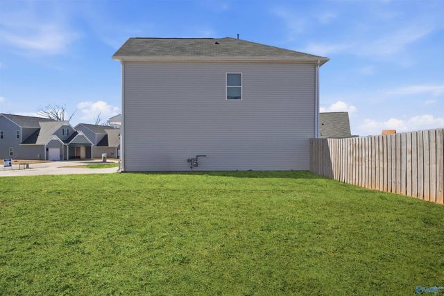 212 Bent Creek Lane, New Market, AL 35761