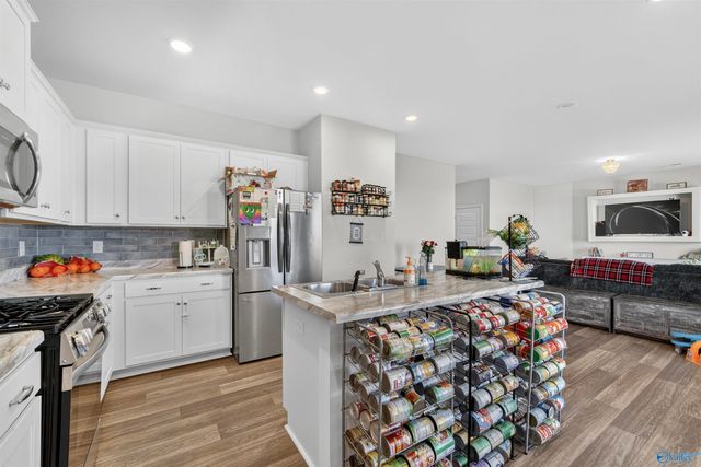 212 Bent Creek Lane, New Market, AL 35761