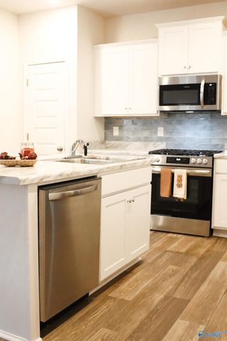 212 Bent Creek Lane, New Market, AL 35761