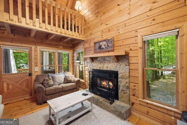14 Finch Lane, Cherry Log, GA 30522