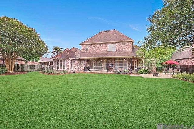 19112 Bellerive Ct, Baton Rouge, LA 70809