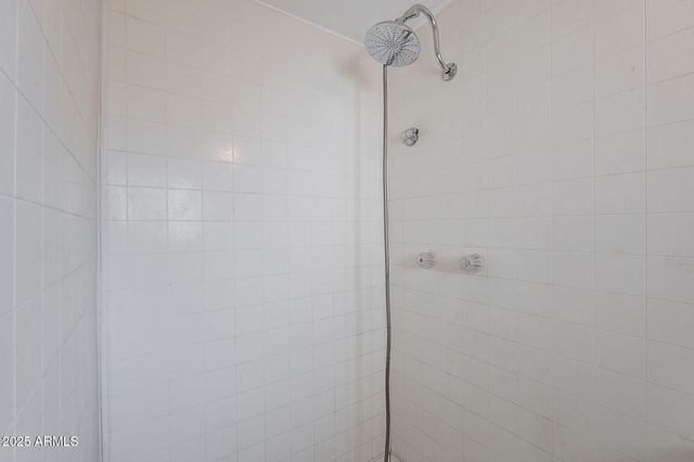 711 E MCKINLEY Street, Phoenix, AZ 85006