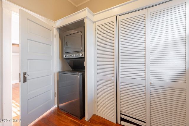 711 E MCKINLEY Street, Phoenix, AZ 85006