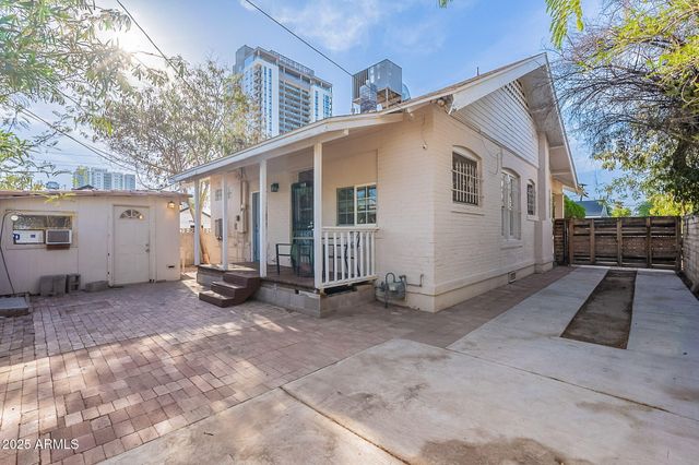 711 E MCKINLEY Street, Phoenix, AZ 85006