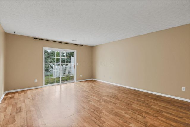 4693 Athalia Drive, 23D, Columbus, OH 43228