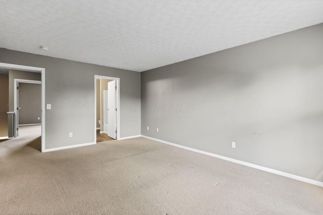 4693 Athalia Drive, 23D, Columbus, OH 43228