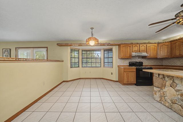 665 Moon Ranch Road, Sebring, FL 33870