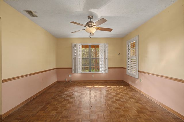 665 Moon Ranch Road, Sebring, FL 33870