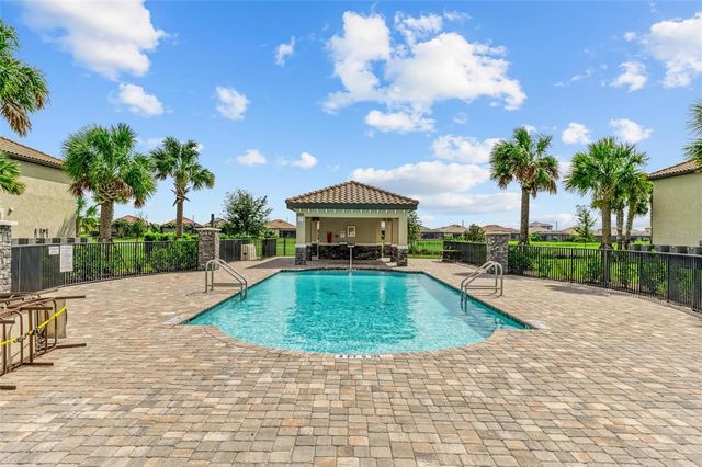 18028 GAWTHROP DRIVE 108, Bradenton, FL 34211