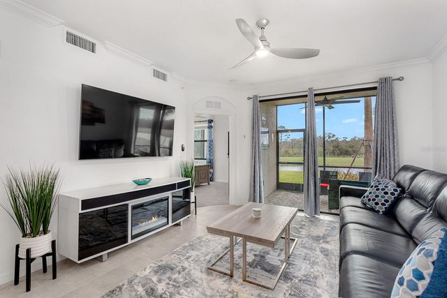 18028 GAWTHROP DRIVE 108, Bradenton, FL 34211