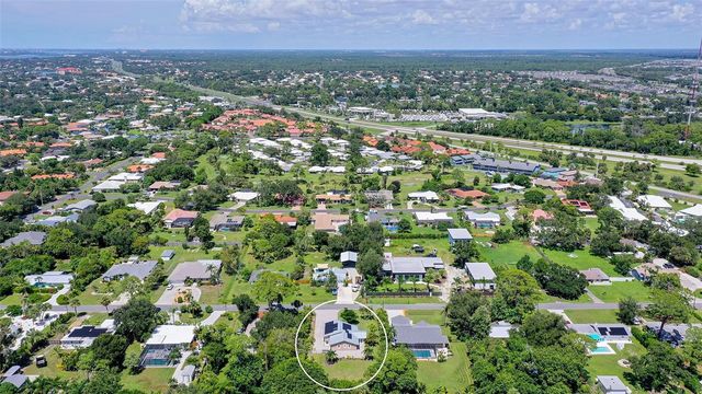 305 HILLS ROAD, Nokomis, FL 34275