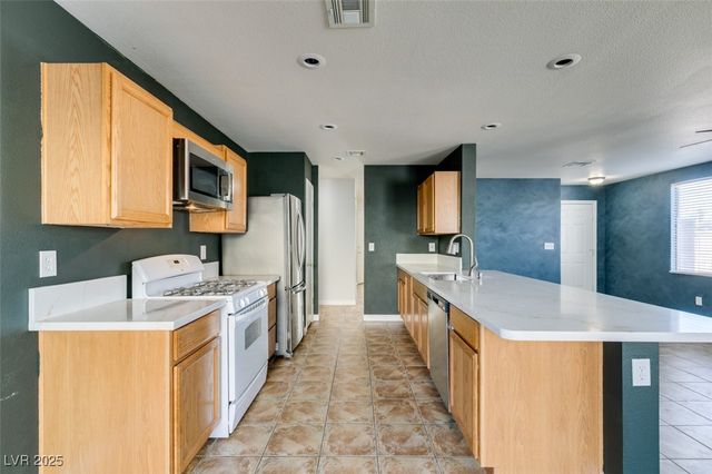 726 Carlos Julio Avenue, North Las Vegas, NV 89031