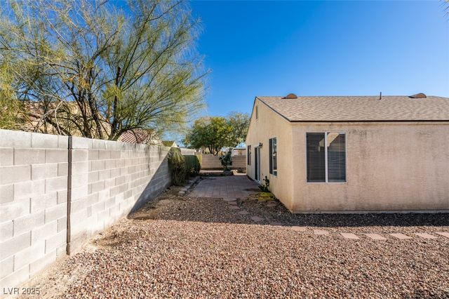 726 Carlos Julio Avenue, North Las Vegas, NV 89031