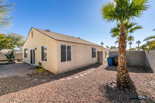 726 Carlos Julio Avenue, North Las Vegas, NV 89031