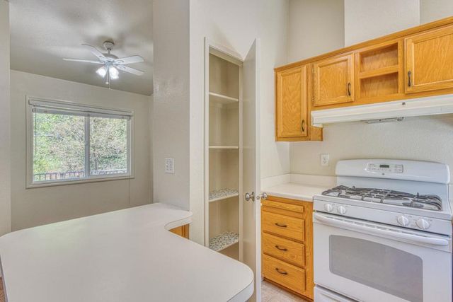185 Timber Lodge, Los Gatos, CA 95033