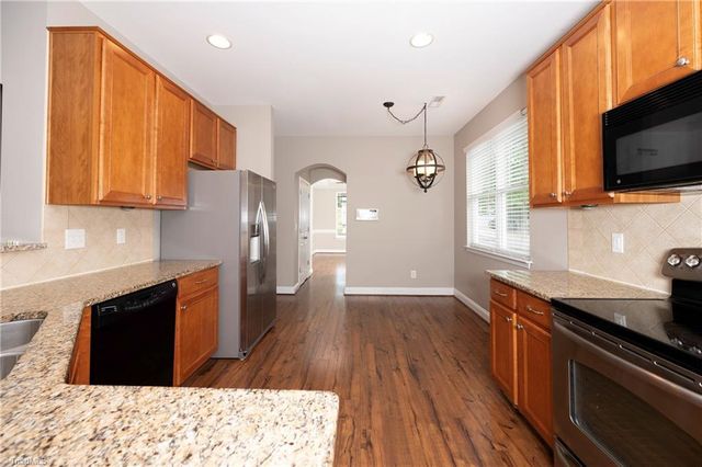 170 North Forke Drive, Advance, NC 27006