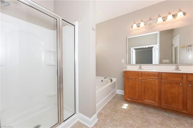 170 North Forke Drive, Advance, NC 27006