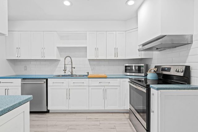 2930 Florida Boulevard, Delray Beach, FL 33483