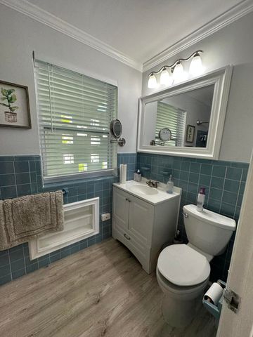 1221 Hillsboro Mile Hillsboro Mile 41b, Hillsboro Beach, FL 33062
