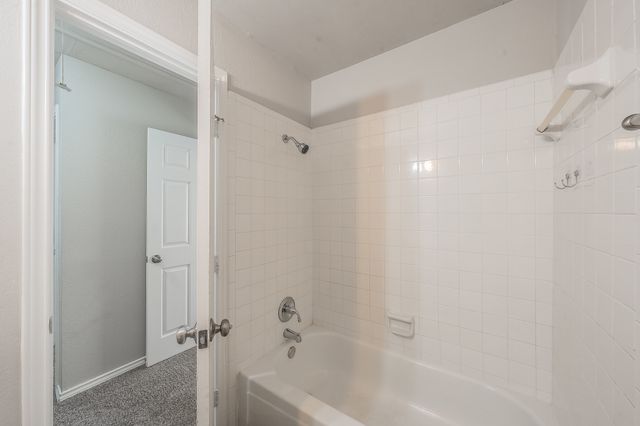 4677 Birchbend Lane, Fort Worth, TX 76137