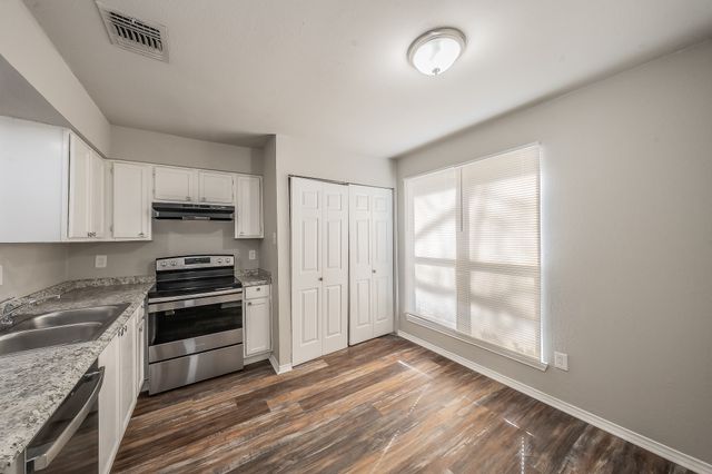 4677 Birchbend Lane, Fort Worth, TX 76137