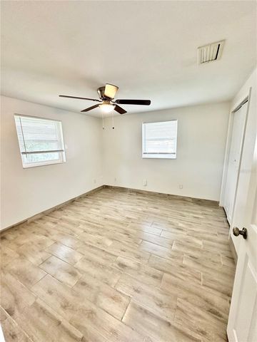 4313 OAK BLUFF AVENUE, Holiday, FL 34691