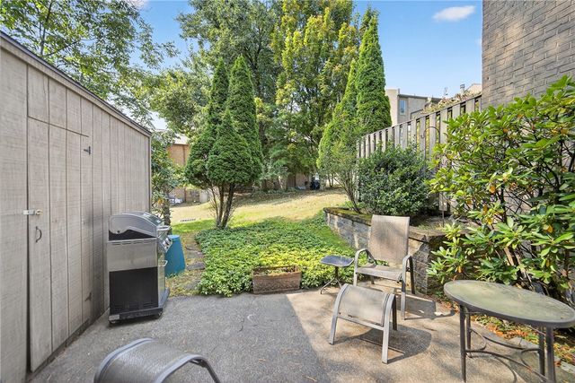 512 Dogwood Court, Ross Twp, PA 15237
